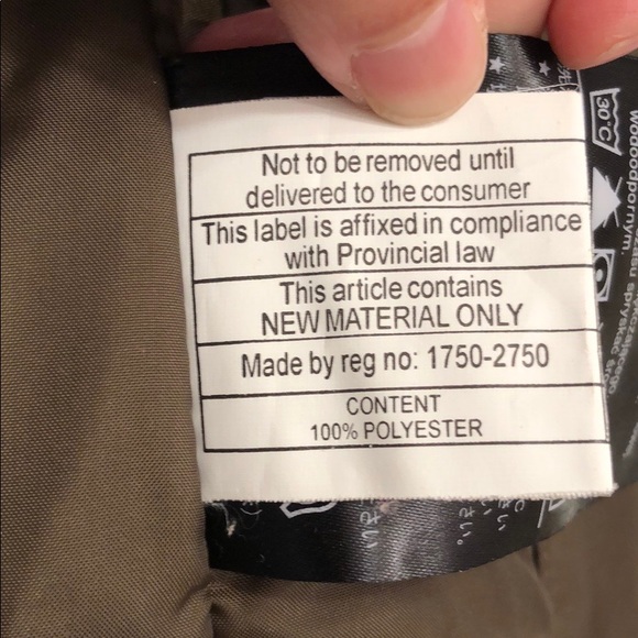 Women’s Burton Snowboarding Jacket - Picture 13 of 15